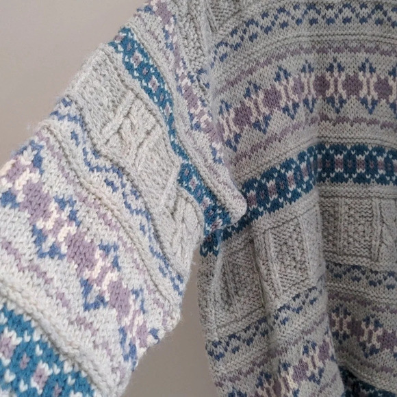 Tam O'Shanter Vintage Wool Sweater Size Large - Picture 4 of 10